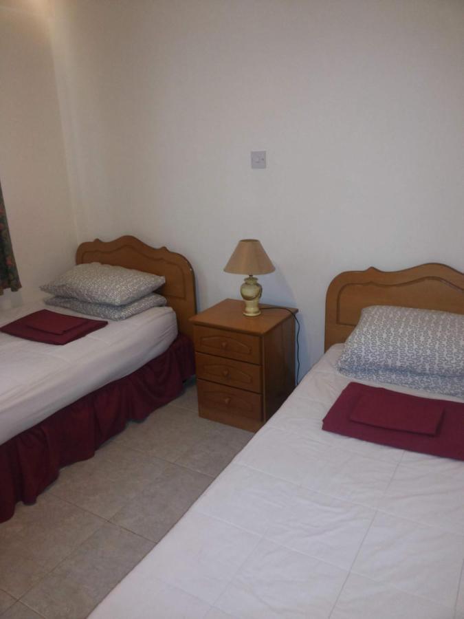 Apartments Mackenzie 1+1 ลาร์นาคา ภายนอก รูปภาพ